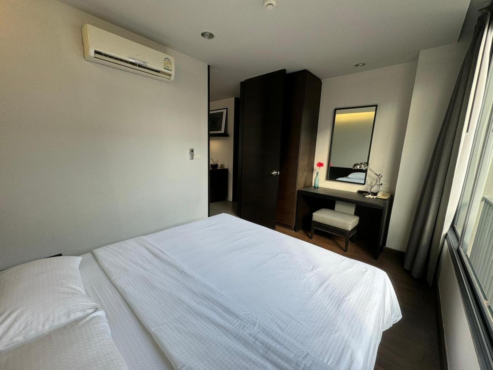 Cgcasa Hotel 방콕 외부 사진