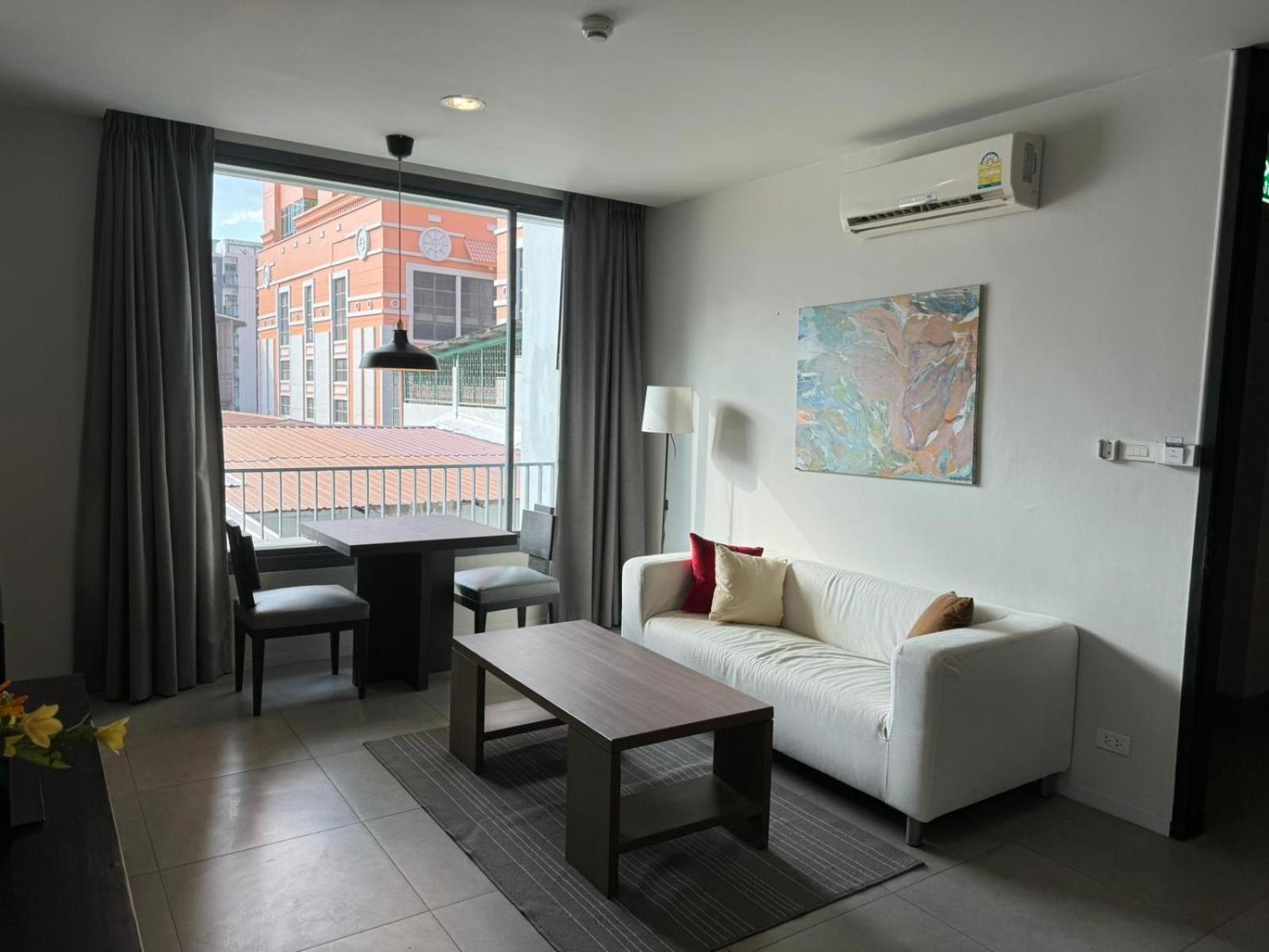 Cgcasa Hotel 방콕 외부 사진