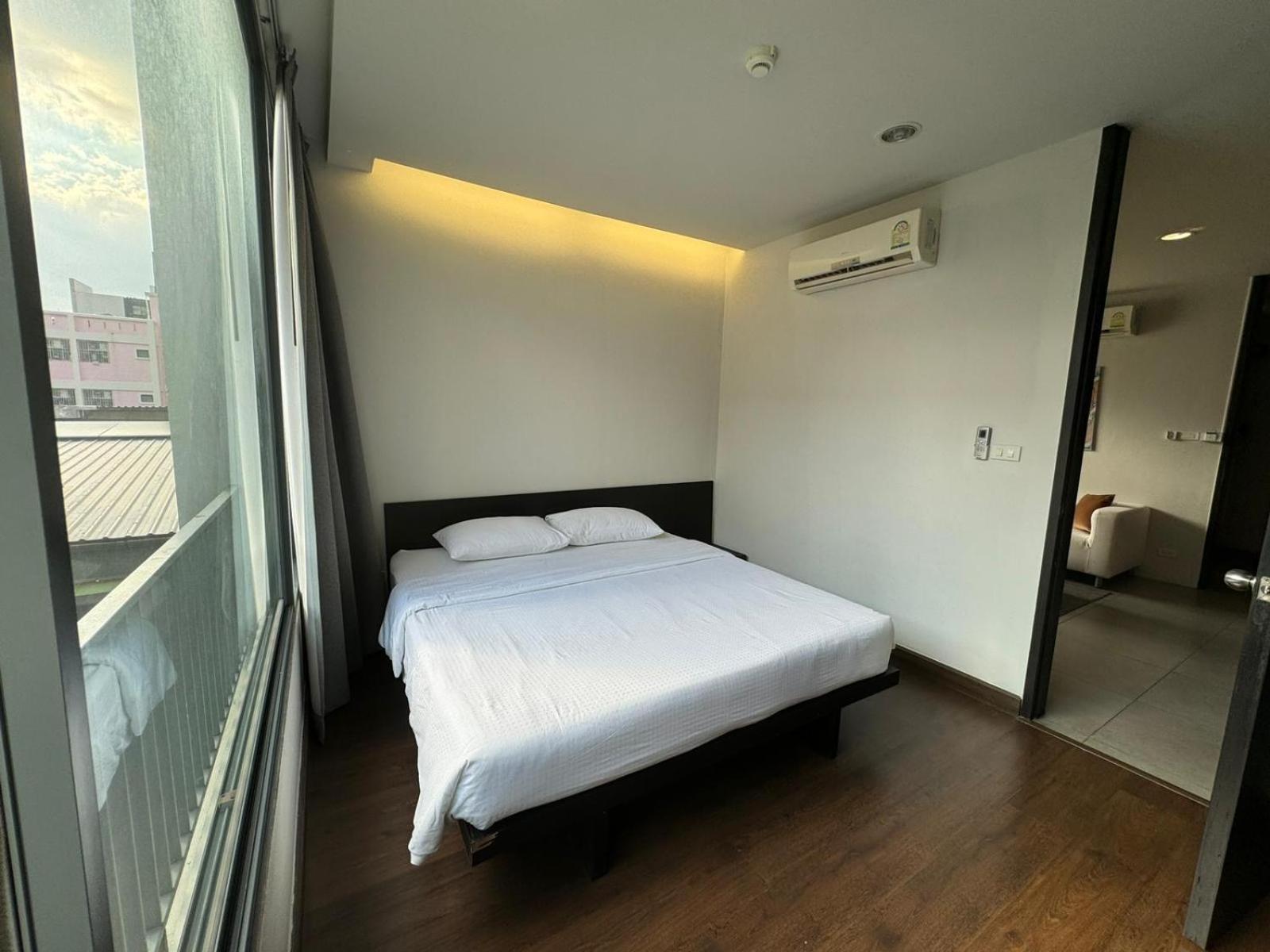 Cgcasa Hotel 방콕 외부 사진